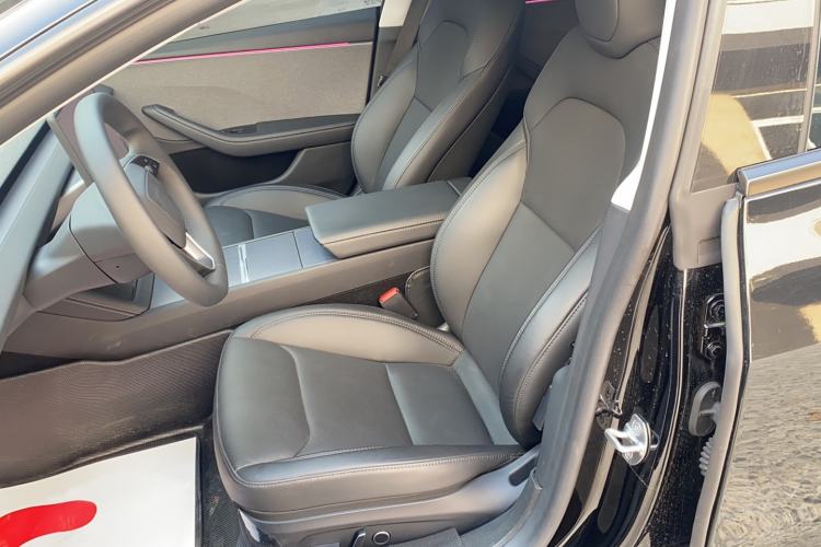 Used Tesla Model 3 2025 Rear-Wheel-Drive Version