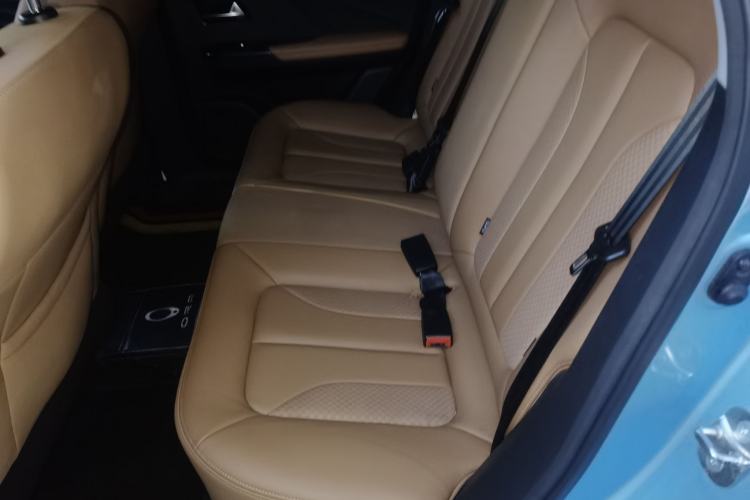 Used ORA iQ 2018 High-Range Version Smart Connectivity Model