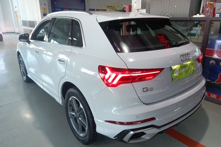 Used Audi Q3 2024 35 TFSI Ambition Dynamic Edition