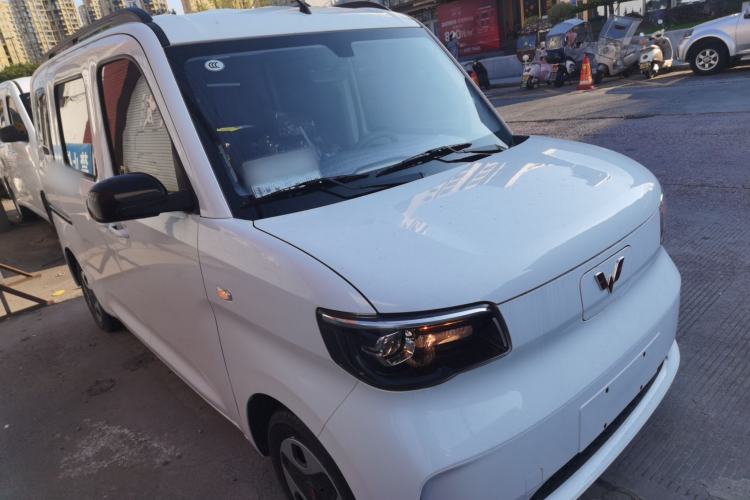 Used Wuling Zhiguang New Energy 2025 Comfort Model
