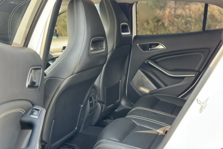 Used Mercedes-Benz GLA 2016 GLA 200 Fashion Model