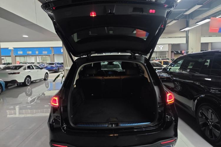 Used Mercedes-Benz GLE 2023 GLE 350 4MATIC Stylish Model
