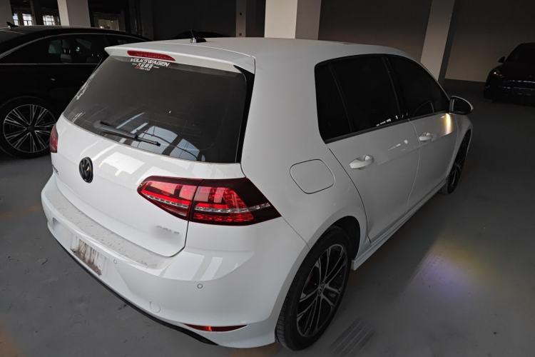 Used Volkswagen Golf 2017 280TSI Automatic R-Line Million-Vehicle Commemorative Edition
