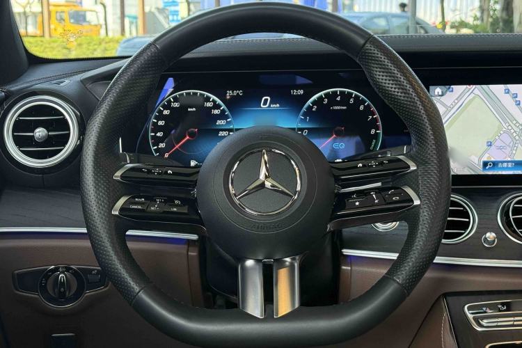 Used Mercedes-Benz E-Class New Energy 2023 E 350 e L Plug-in Hybrid Sports Sedan