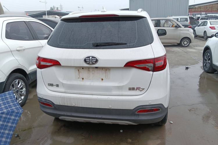 Used FAW Senya R7 2017 1.6L Manual Luxury Model
