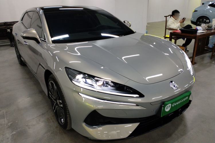 Used Denza Z9GT 2024 1100 Four-Wheel Drive Ultra Version
