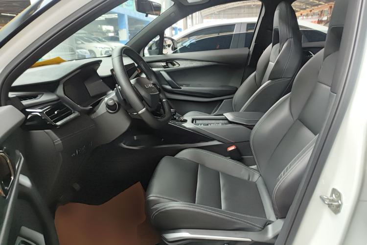 Used Lynk & Co 06 2020 1.5T JinPro model
