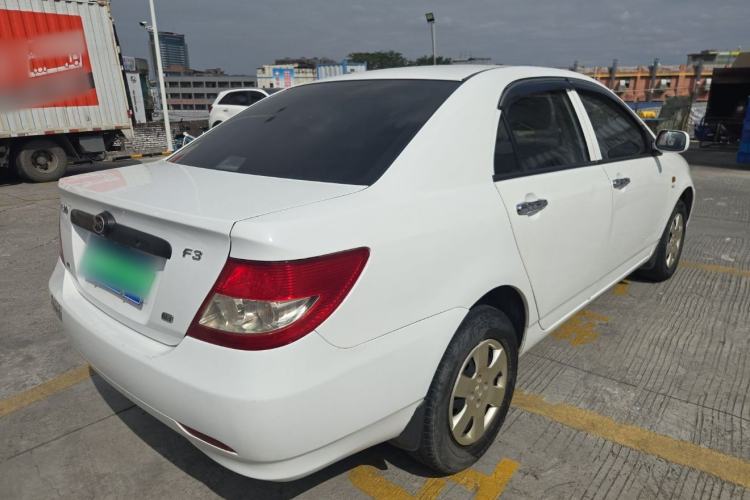 Used BYD F3 2012 Energy-Saving Edition 1.5L Manual Comfort Model
