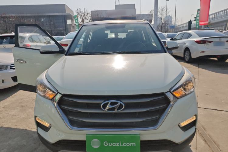 Used Hyundai ix25 2017 1.4T Automatic Smart Version
