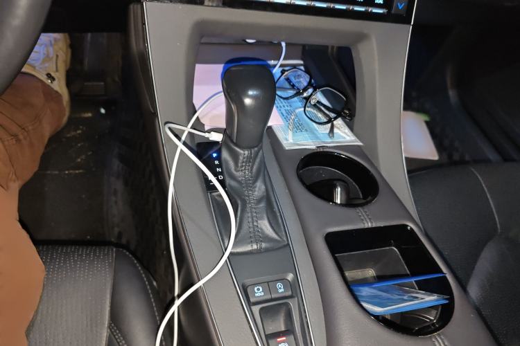 Used Toyota Avalon 2019 2.0L Luxury Edition China VI Standard
