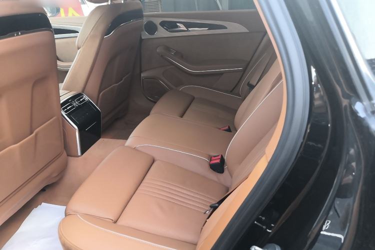 Used Hongqi H9 2020 2.0T Smart Connect Flagship Edition
