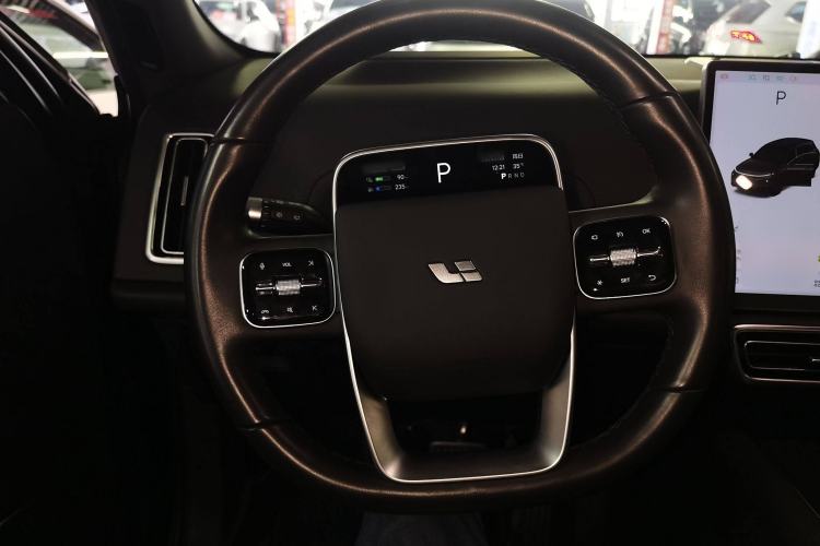 Used Li Auto L7 2023 Max model
