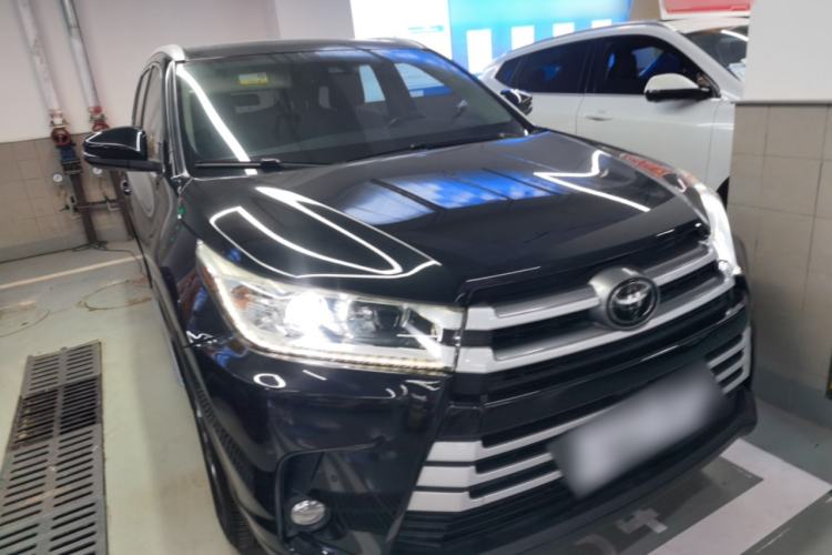 Used Toyota Highlander 2018 2.0T Four-Wheel Drive Luxury Edition 7 Seats China V Emission Standard