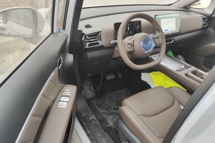 Used Wuling Wuling Starlight 730 2025 Model Pure Electric 500km Luxury Edition
