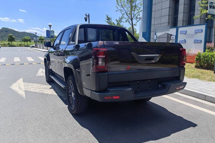 Used JMC Yuhu 7 2022 2.0T Automatic Diesel Two-Wheel Drive Comfort Version Standard Wheelbase
