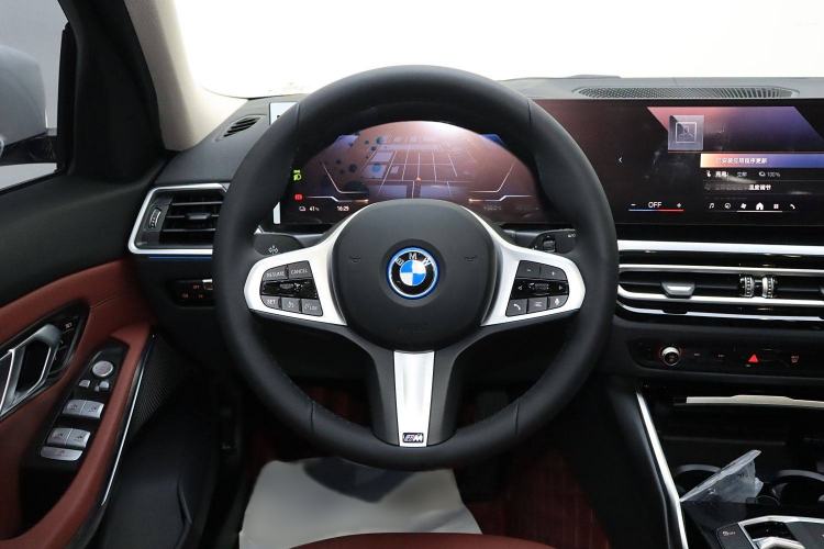 Used BMW i3 2024 eDrive 35 L
