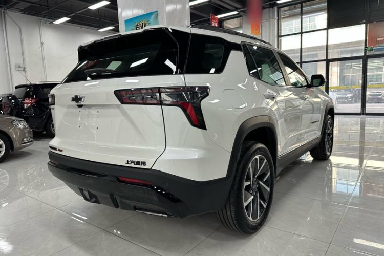 Used Chevrolet Equinox Plus 2024 102km RS Ultimate Edition
