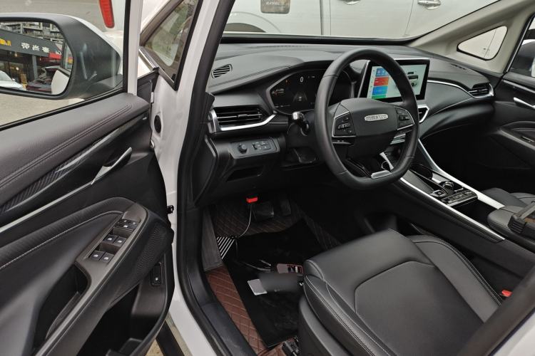 Used SAIC MAXUS G50 2023 PLUS 1.5T Automatic Cruise Version
