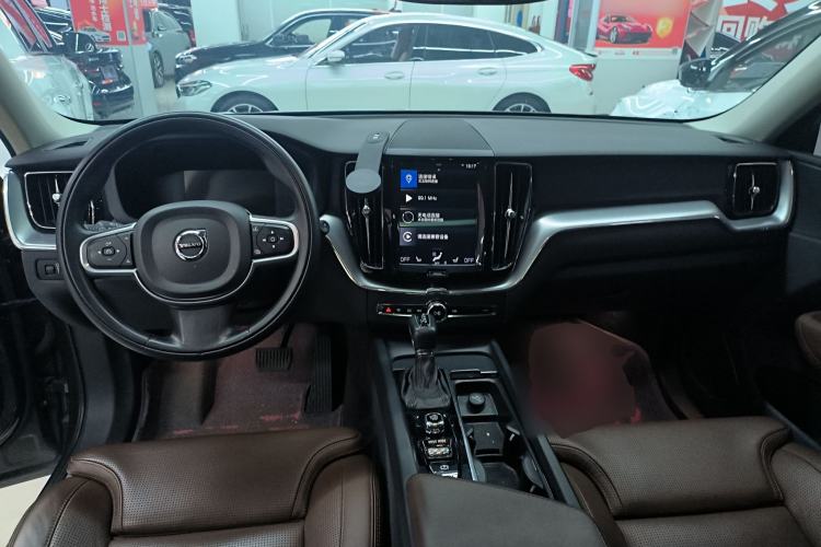 Used Volvo XC60 2018 T5 4x4 Zhiyi Edition
