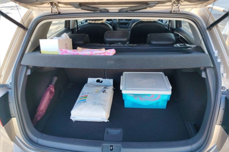 Used Volkswagen Golf 2015 1.4TSI Automatic Luxury Model
