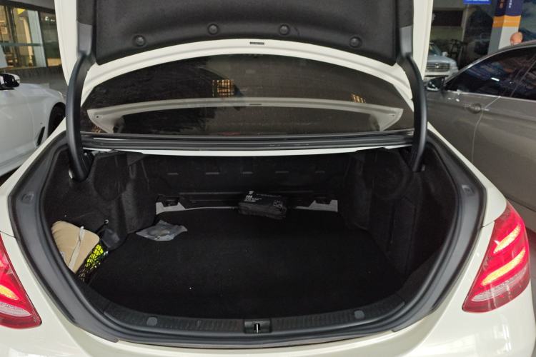 Used Mercedes-Benz E-Class 2020 E 260 L Sport Edition
