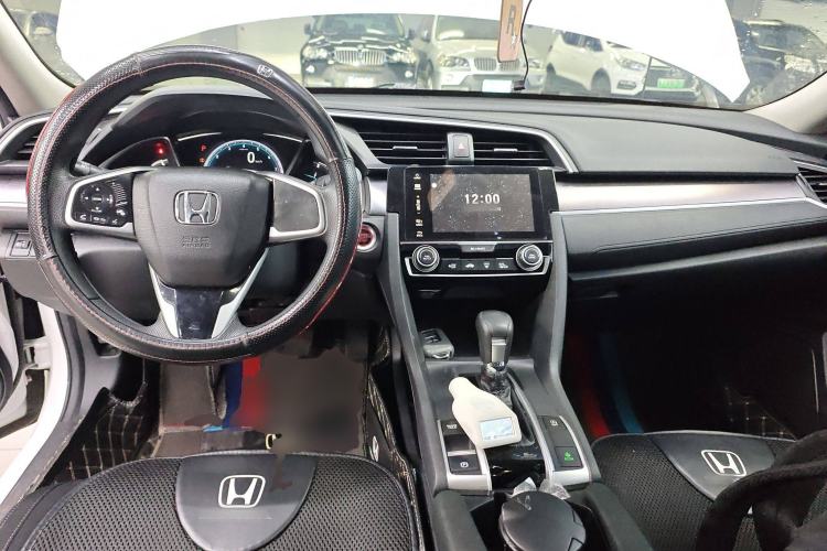 Used Honda Civic 2016 220TURBO CVT Luxury Edition
