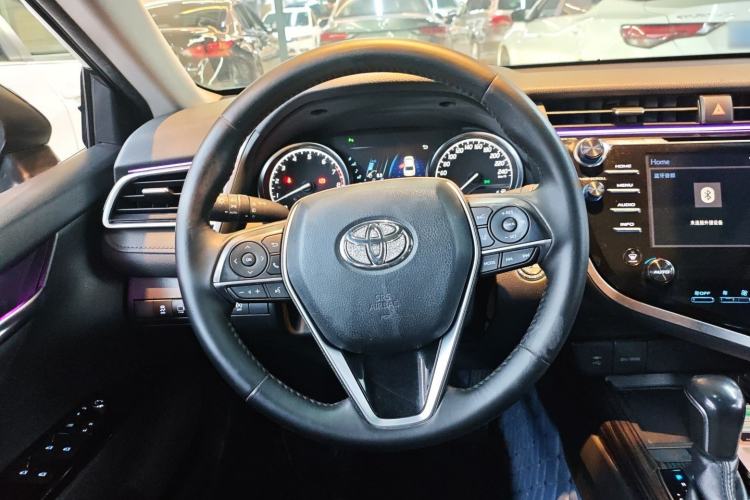 Used Toyota Camry 2018 2.5G Luxury Edition
