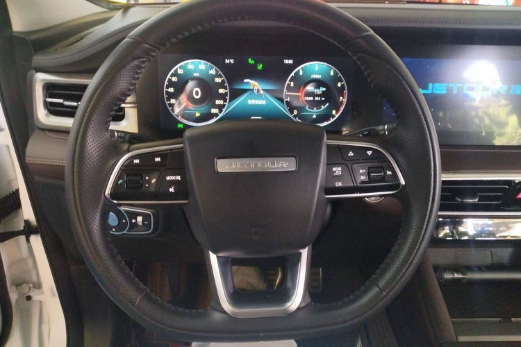 Used Jetour X90 PLUS 2023 Facelift 1.6TD DCT Villa 7-Seater
