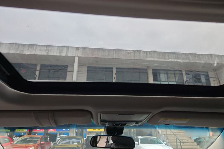 Used Honda Elysion 2019 2.0L Hybrid Luxury Edition
