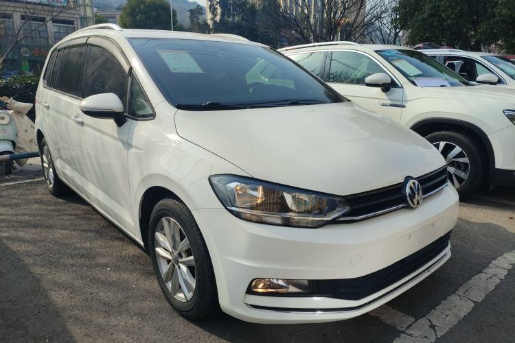 Used Volkswagen Touran 2018 Volkswagen Touran L 280TSI DSG Comfort Edition 7 Seats China VI Standard