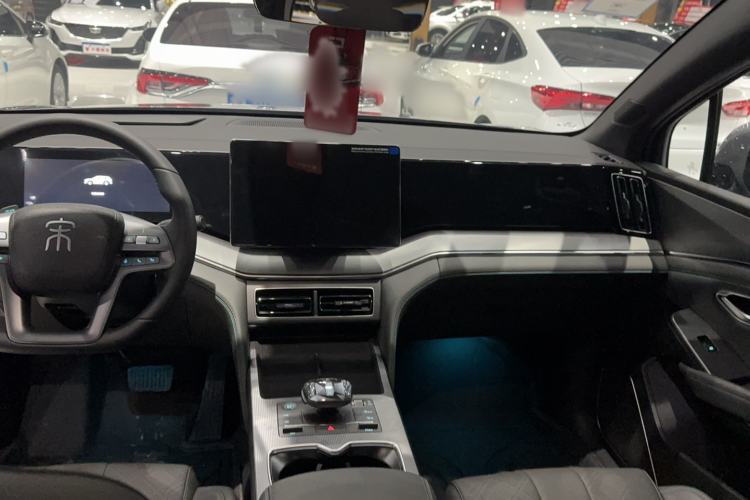 Used BYD Song L DM-i 2025 Intelligent Driving Version 112 km Leading Trim
