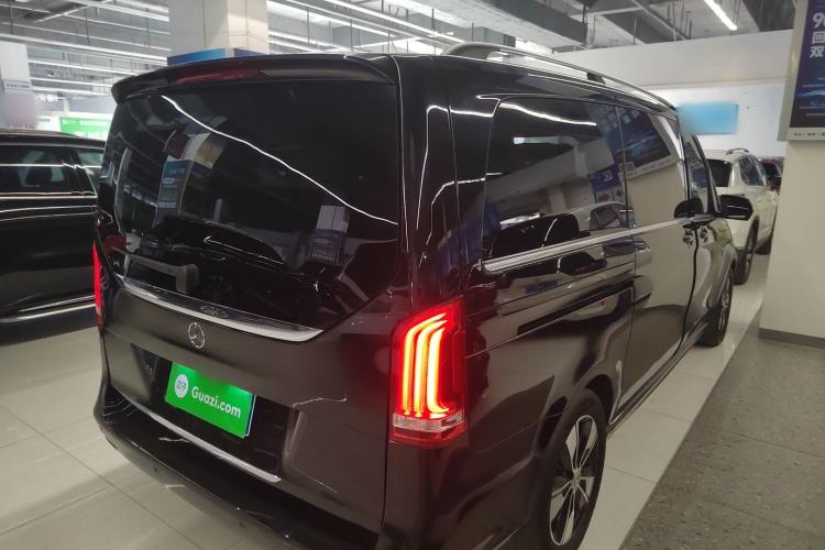 Used Mercedes-Benz V-Class 2021 V 260 Prestige Edition
