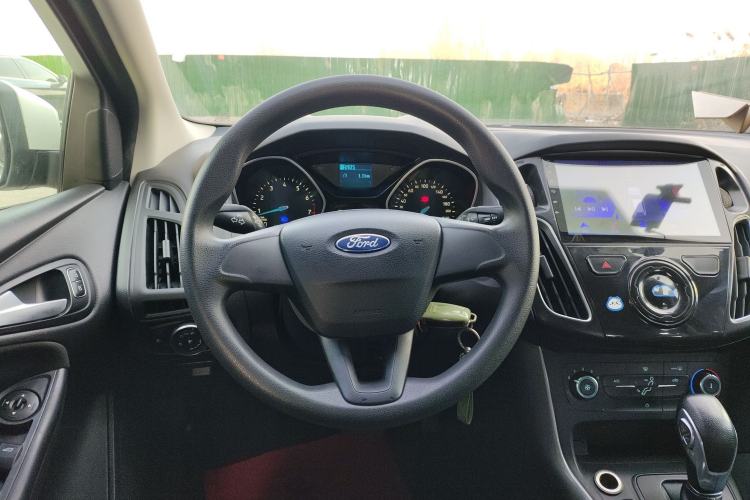 Used Ford Focus 2015 Hatchback 1.6L Automatic Comfort Model