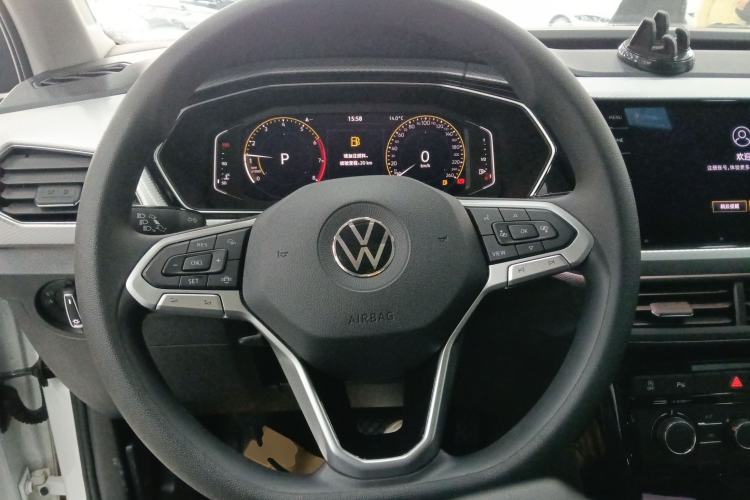 Used Volkswagen Tacqua 2023 200TSI DSG Joy-Connect Edition