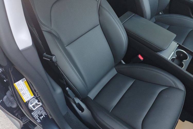 Used Tesla Model 3 2025 Rear-Wheel-Drive Version
