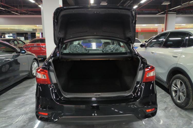 Used Nissan Sylphy 2024 Facelifted Three Classic 1.6XE CVT Comfort Edition
