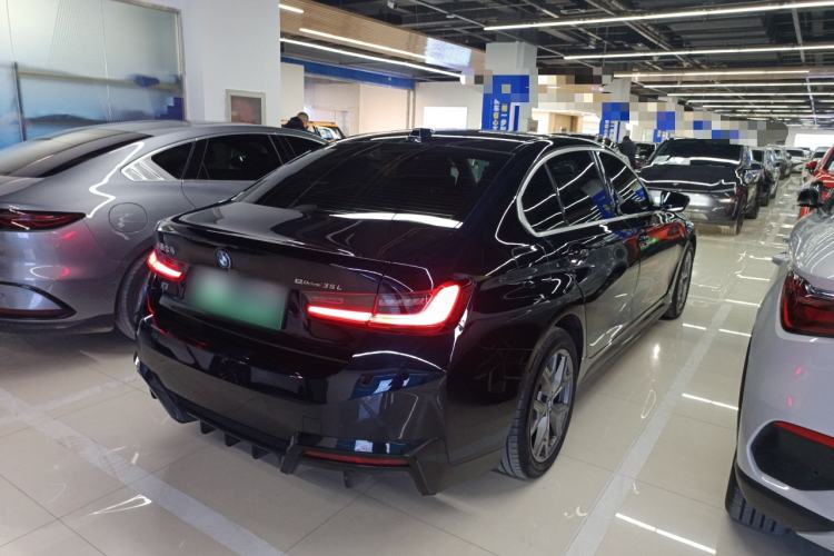 Used BMW i3 2022 eDrive 35 L
