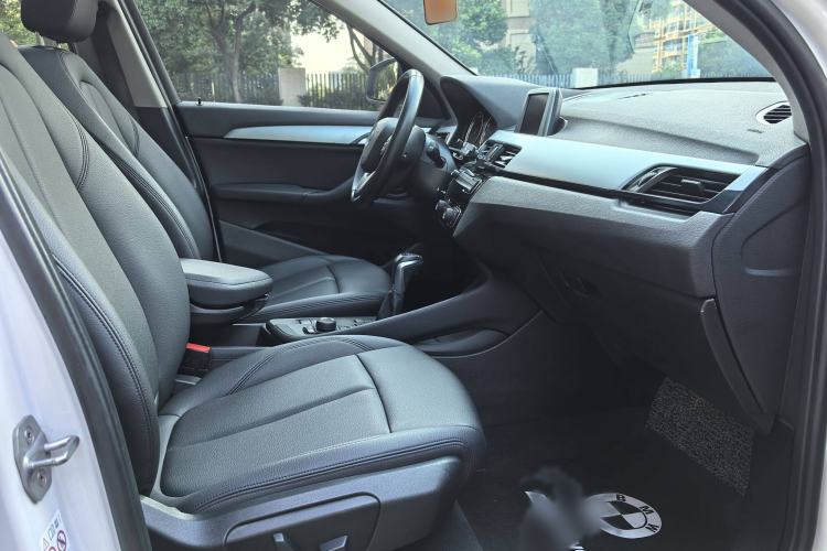 Used BMW X1 2019 sDrive20Li Leading Model
