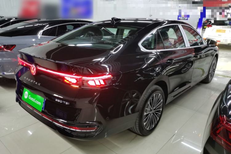 Used Volkswagen Magotan 2024 380TSI DSG Prestige Edition DaMai Package