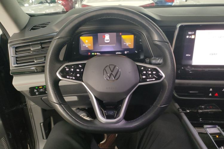 Used Volkswagen Teramont X 2022 330TSI Two-Wheel-Drive Luxury Edition
