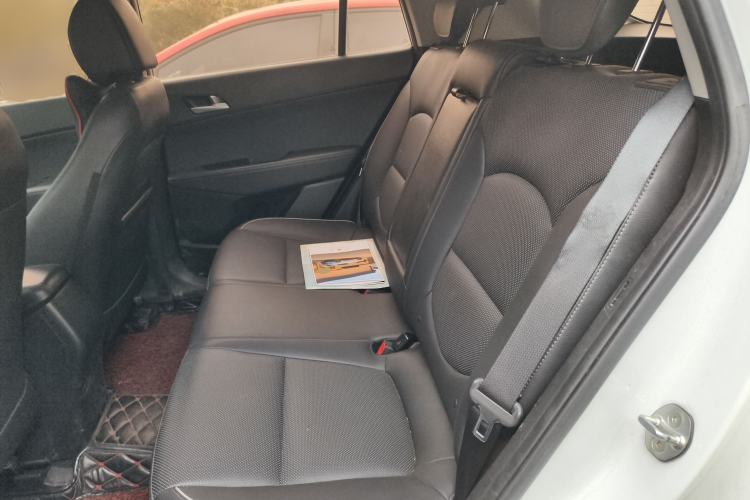 Used Hyundai ix25 2015 1.6L Automatic Two-Wheel Drive Smart GLS Trim
