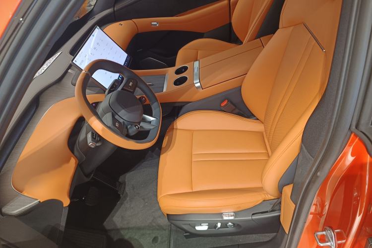 Used  YU7 2025 Ultra-Long Range All-Wheel Drive Pro Version
