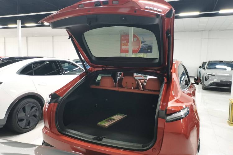 Used ONVO L60 2024 60 kWh Rear-Drive Version
