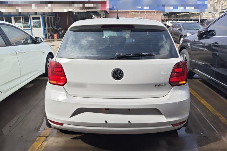 Used Volkswagen Polo 2016 1.4L Manual Fashion Model