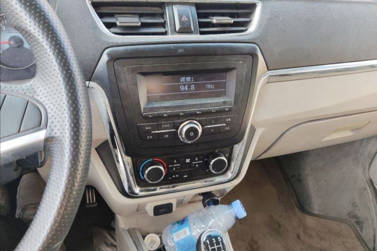 Used Jinbei New Hiace X30L 2018 1.5L Wealth Edition DLCG14