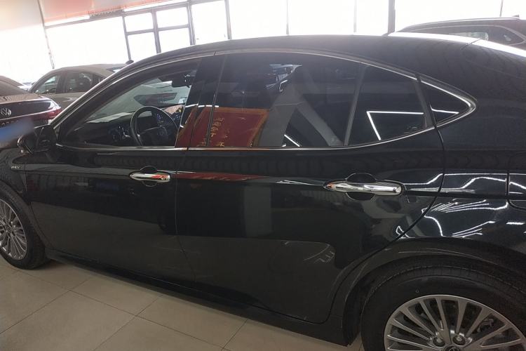 Used Toyota Camry 2024 Dual-Motor 2.0 HG Premium Edition
