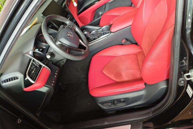 Used Toyota Camry 2021 2.0S FENGSHANG Edition
