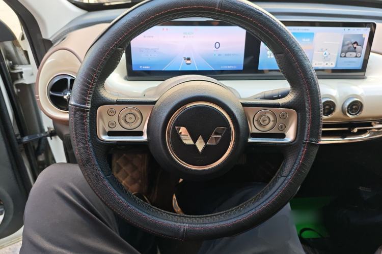 Used Wuling Bingo 2023 333 km Enjoyment Version
