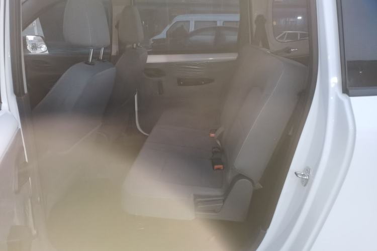 Used Wuling Hongguang New Energy 2024 All-Electric Model 300KM Standard Version
