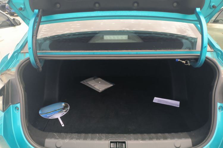 Used Dongfeng Aeolus Yixuan 2020 230T Automatic Dazzle Track Edition
